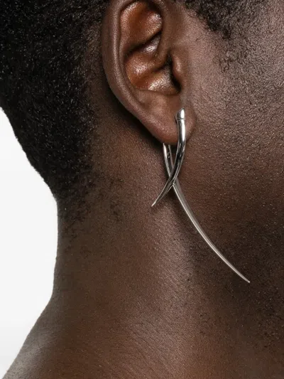 Shaun Leane Sabre Statement Crossover Single Earring In Metallic