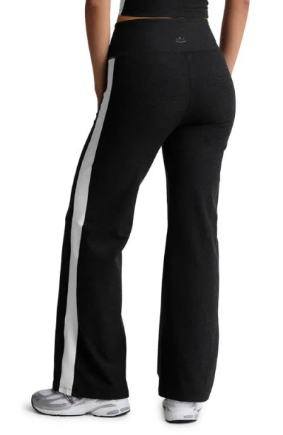 Beyond Yoga Space Dye Laid Back Stripe Pants In Blue