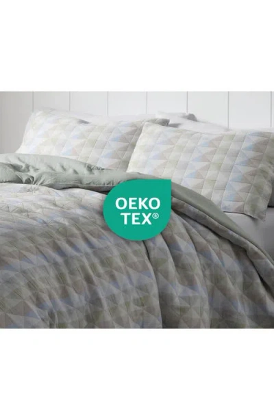 Martex Matex Expression Yuna Comforter Set In Green