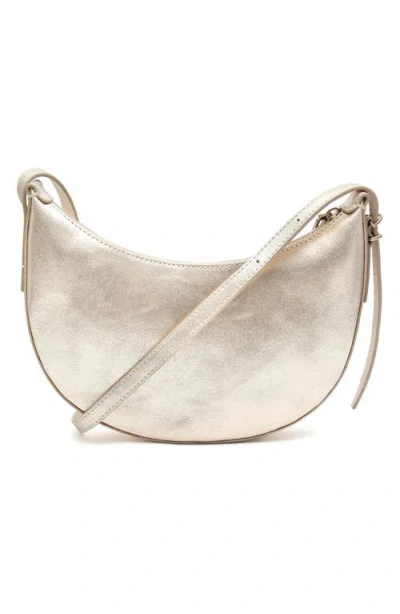 New Amsterdam Leatherworks Silas Metallic Crossbody Bag In Gold