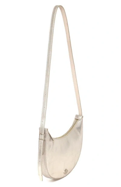 New Amsterdam Leatherworks Silas Metallic Crossbody Bag In Gold