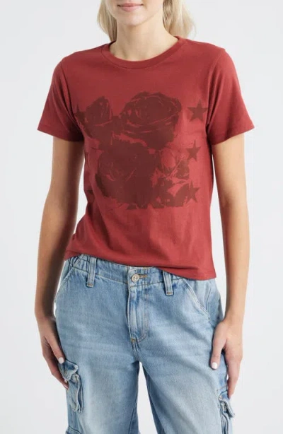 Golden Hour Roses & Stars Graphic T-shirt In Red