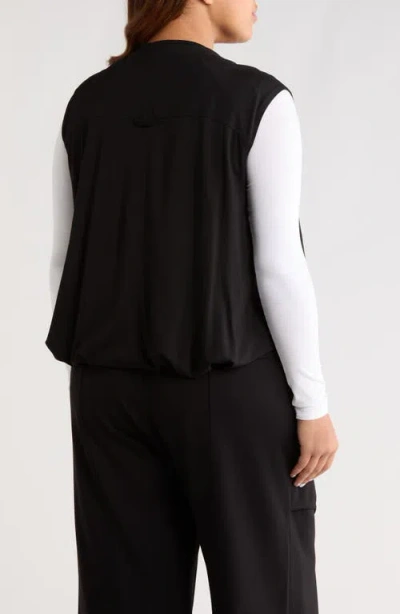 Wit & Wisdom Knit Zip-up Vest In Black
