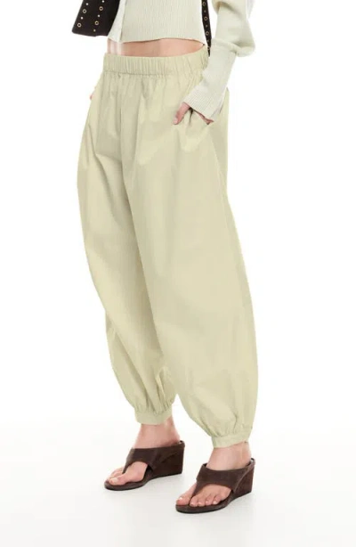 Lioness Wilderness Joggers In Neutral