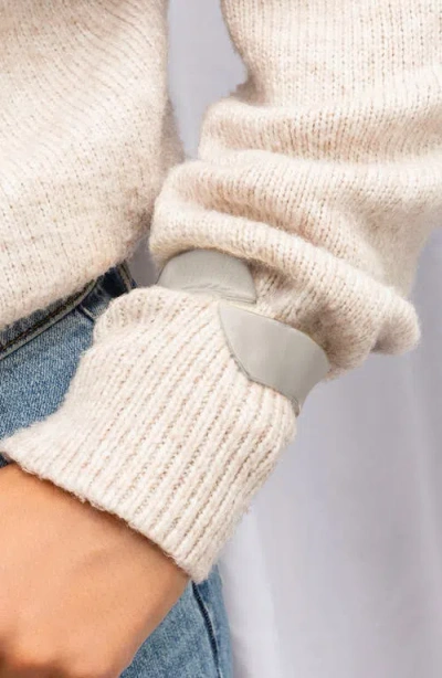 Marlyn Schiff Alexandra Overlap Cuff Bracelet In Metallic