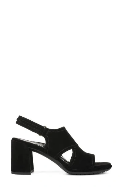 Vionic Bolinas Slingback Sandal In Black