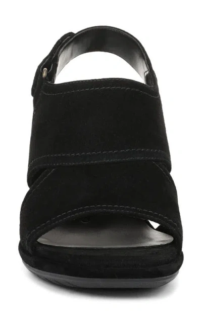 Vionic Bolinas Slingback Sandal In Black