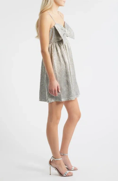 Jump Apparel Metallic Bow Babydoll Minidress In Gray