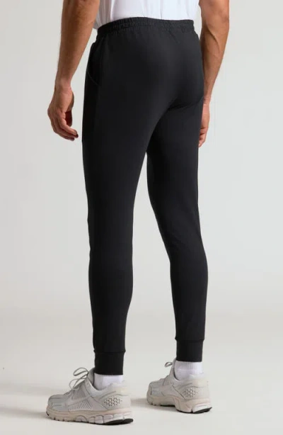 True Classic Active Performance Joggers In Black