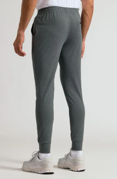 True Classic Active Performance Joggers In Gray