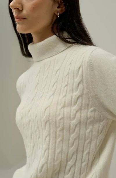 Lilysilk Cable-knit Baby Cashmere Turtleneck Top In Neutral