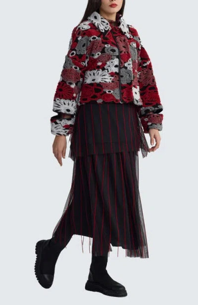 Luukaa Aeris Convertible Short Jacket In Red