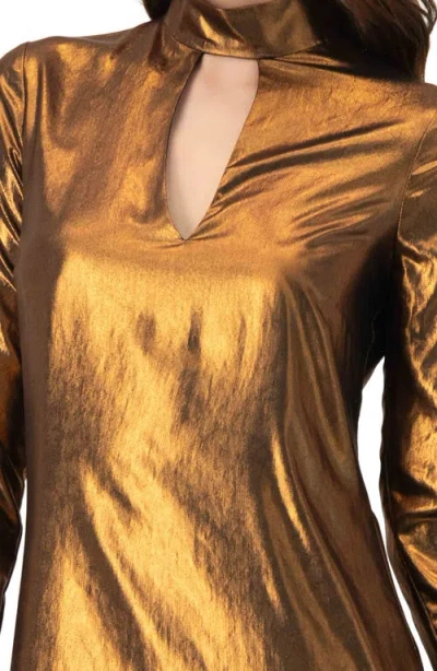 Ivonne Short Satin Dress With Keyhole Neckline In Brown