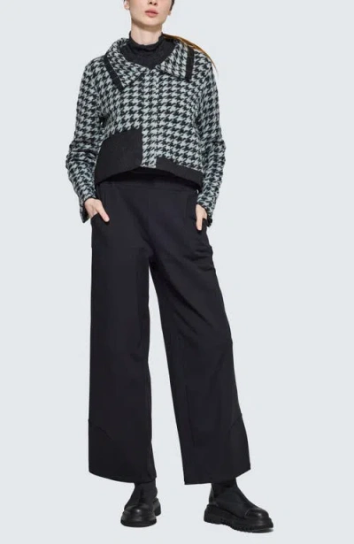 Luukaa Novaea Mixed-media Jacket In Black