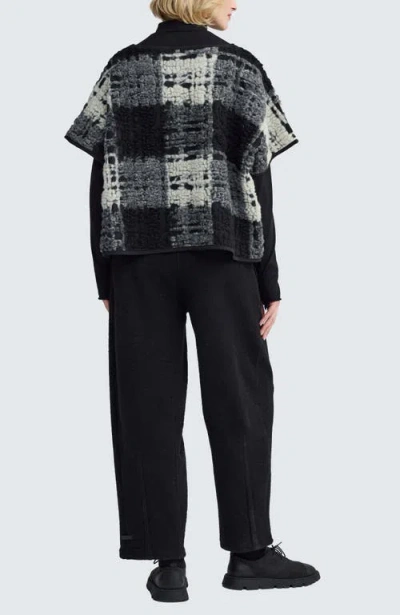 Luukaa Seraphine Structured-mesh Pullover In Black