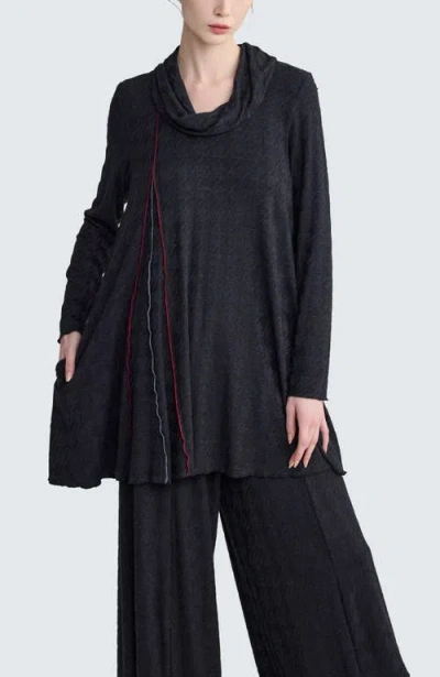 Luukaa Sylra Pleated Tunic In Black