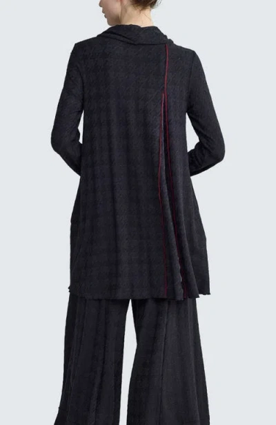 Luukaa Sylra Pleated Tunic In Black