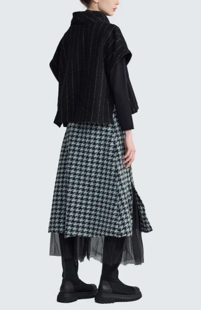 Luukaa Elara Wool-felt Pullover In Black