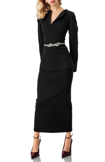 Ivonne Midi Pencil Skirt With Back Slit In Black