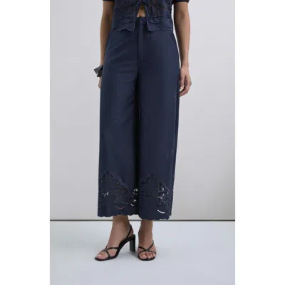 Scalpers Satenemb Pant In Blue