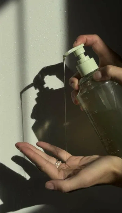 Firsthand Supply Equilibrium Shampoo