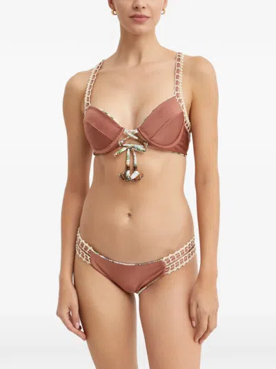 Del Maar Kuchi Graphic-print Bikini Top In White