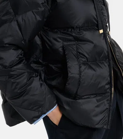 Max Mara Cube Line Quilted Down Jacket In Black