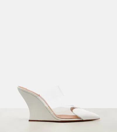 Alaïa Le Caur 90 Patent Leather Wedge Mules In White