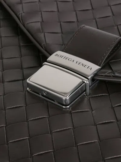 Bottega Veneta Shoulder Bag In Leather In Brown