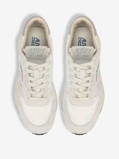 Autry Laces Leather Trainers In White
