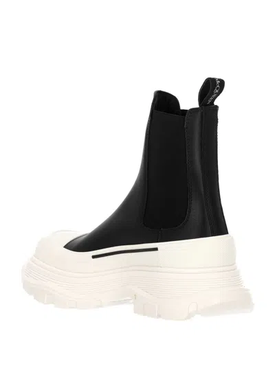 Alexander Mcqueen Chunky Outsole Cap Toe Chelsea Boots In Black