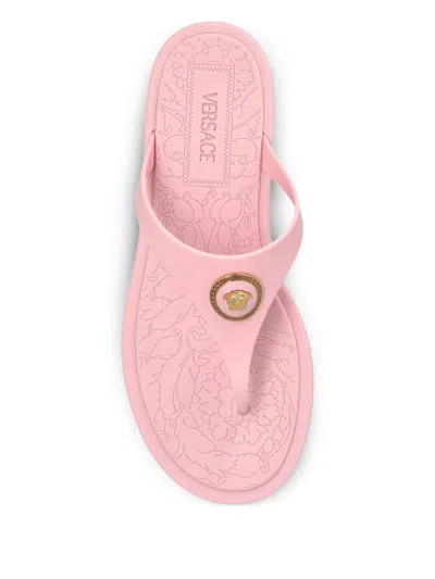 Versace Alia Medusa Rubber Thong Sandals In Pink