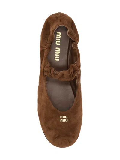 Miu Miu Suede Flat Ballerina Shoes With Ruched Detail In Brown