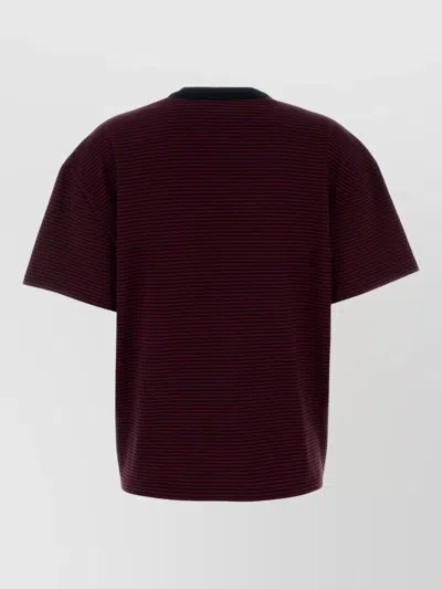 Prada Oversize-t-shirt Aus Gestreiftem Jersey In Burgundy