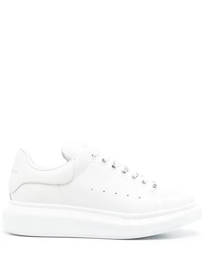 Alexander Mcqueen Women Leather Sneaker With Logo In White