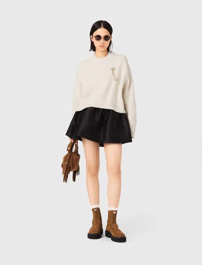 Maje Woman's Wool Jumper With Floral Brooch For Spring/summer In White