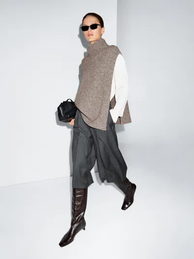 Massimo Dutti 100% Wool Long Bermuda Shorts With Darts In Gray