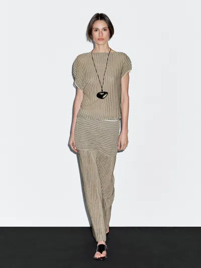 Massimo Dutti Long Pleated Skirt With Flecked Detail In Green