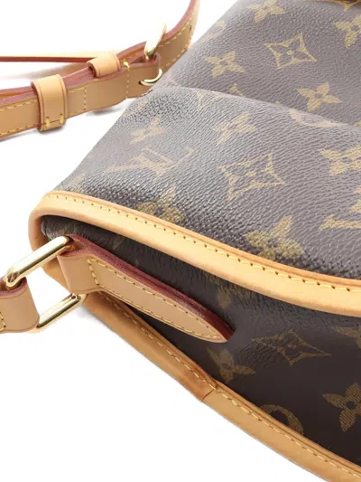 Pre-owned Louis Vuitton 2011 Pm Menilmontant Shoulder Bag In Brown