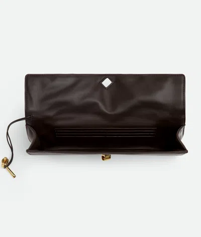 Bottega Veneta Andiamo Clutch In Brown