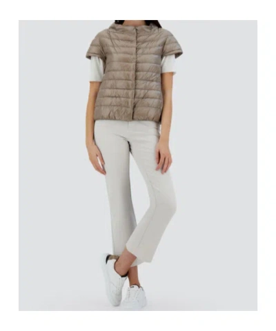 Herno Quilted Short-sleeved Down Jacket In Gold