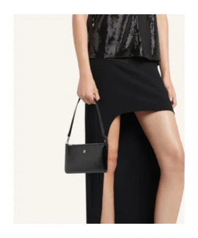 Courrèges Logo-plaque Zipped Pouch In Black