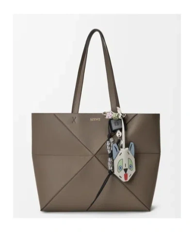 Loewe X Louis Wain Futuristic Cat Keychain In Metallic