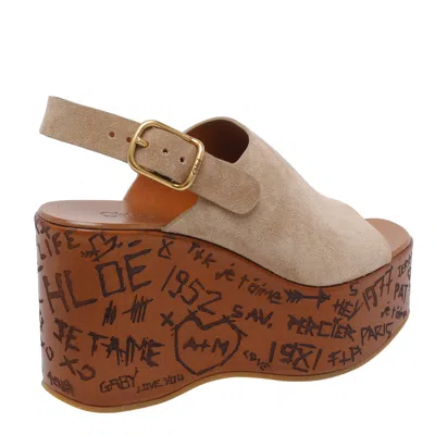 Chloé Desert Sand Platform Sole Graffiti Print Sandals In White