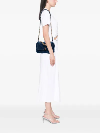 Pre-owned Chanel 2020 Medium Canvas And Cotton 19 Flap Satchel In Blue