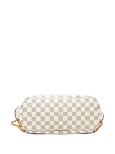 Pre-owned Louis Vuitton 2010 Neverfull Pm Tote Bag In White