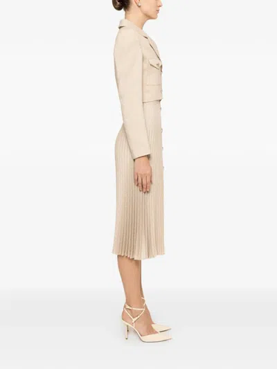 褶饰中长半身裙