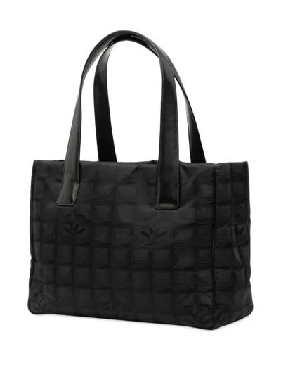 Pre-owned Chanel 2003-2004 New Travel Line Nylon Tote Bag In Black