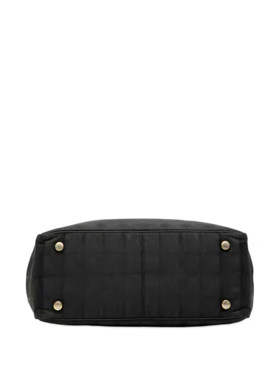 Pre-owned Chanel 2003-2004 New Travel Line Nylon Tote Bag In Black