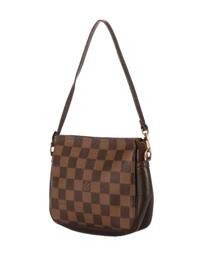 Pre-owned Louis Vuitton Trousse Make Up Pochette Shoulder Bag In Brown